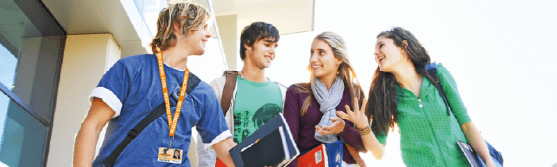 Schulen und Universitäten